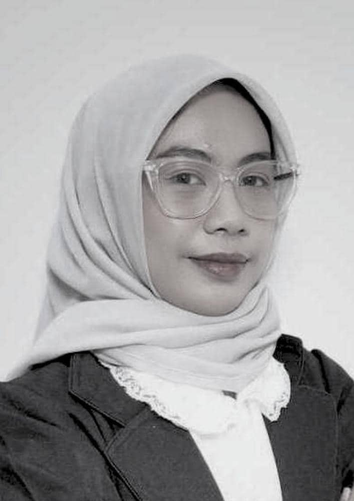Wardah resepsionis Jakarta Barat Infiniti